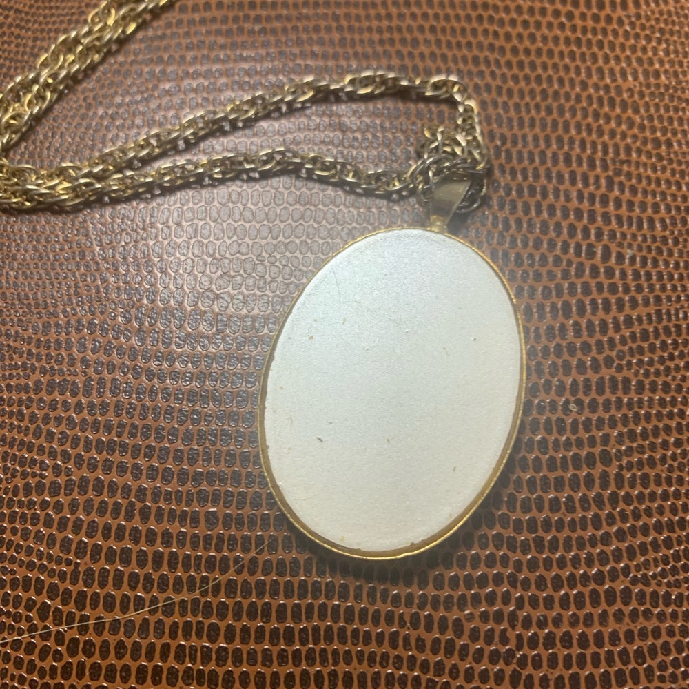 Necklace - Picture 3 of 3